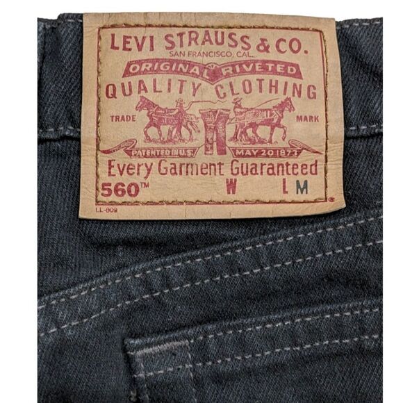 Vtg 90's RARE Levi's 560 Black Loose Fit Straight Leg 100% Cotton USA Sz 14/32 - Picture 3 of 7